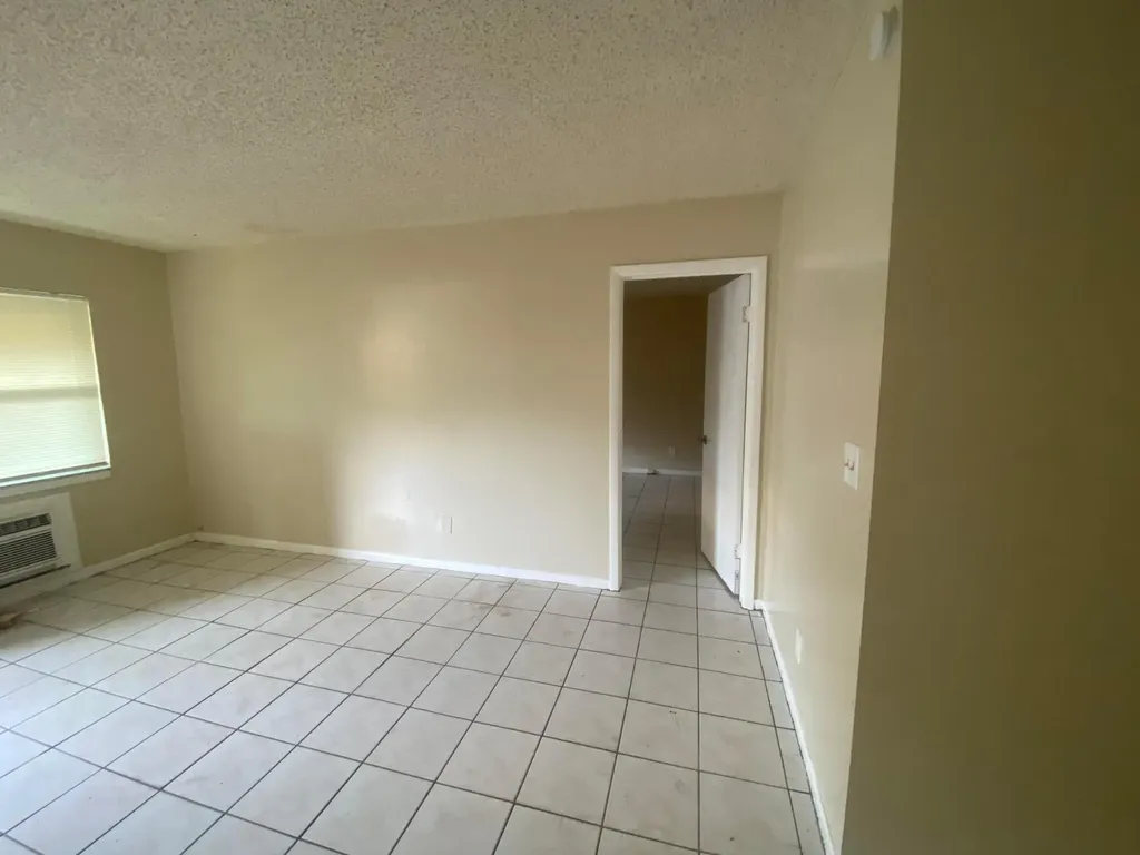 1405 NE 5th Terrace Fort Lauderdale FL 33304