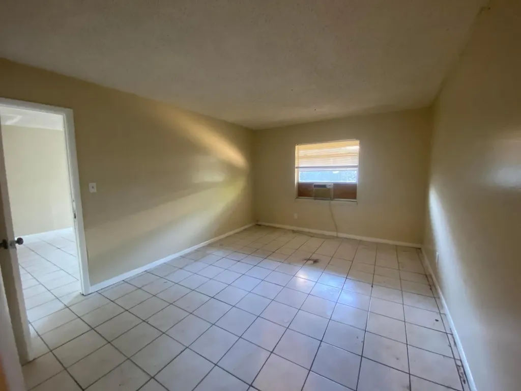 1405 NE 5th Terrace Fort Lauderdale FL 33304