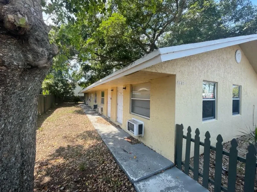 1405 NE 5th Terrace Fort Lauderdale FL 33304