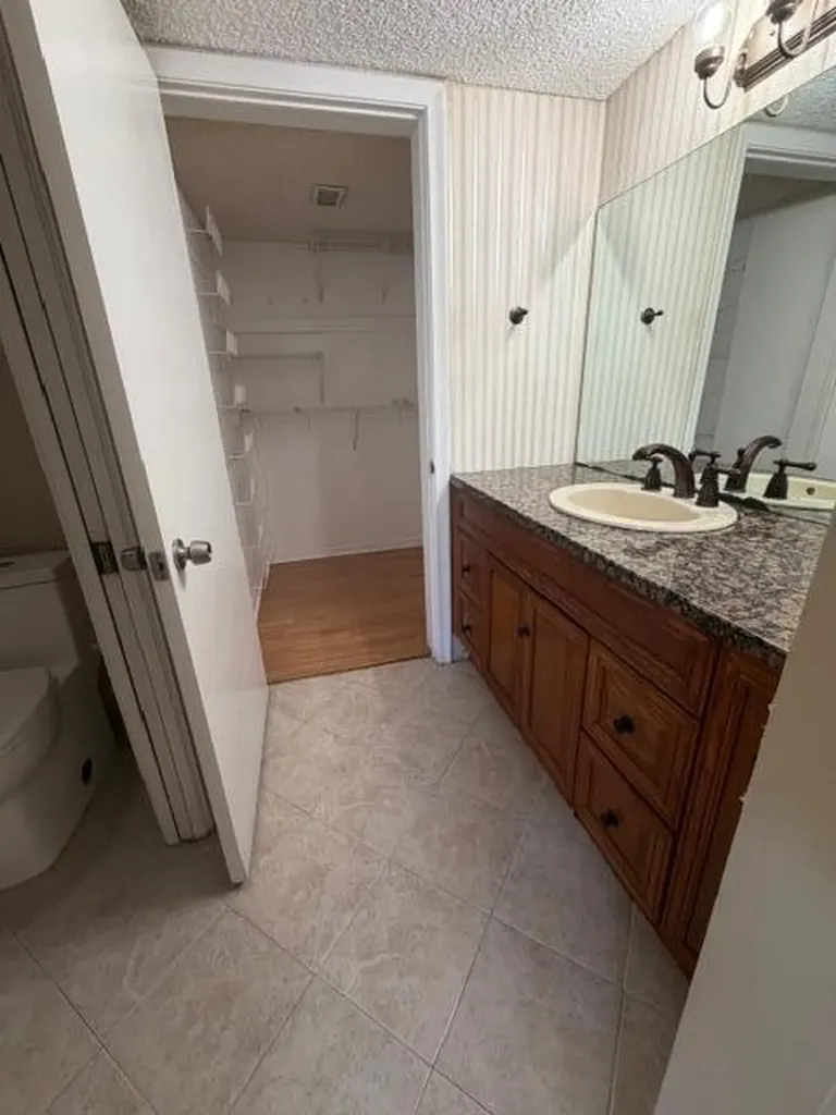 1750 N Congress Avenue West Palm Beach FL 33401