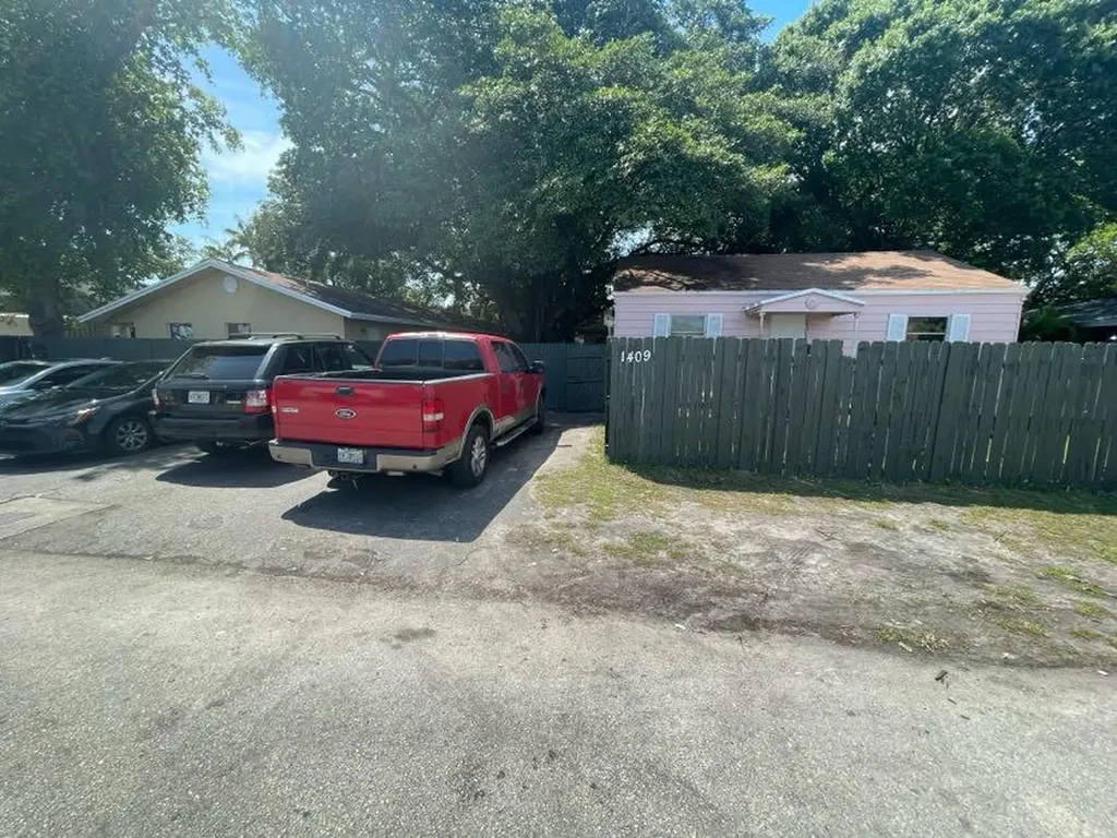 1409 NE 5th Terrace Fort Lauderdale FL 33304