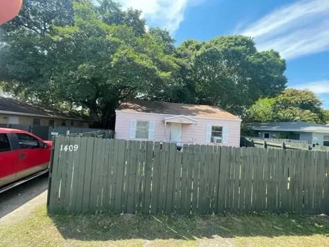 1409 NE 5th Terrace Fort Lauderdale FL 33304