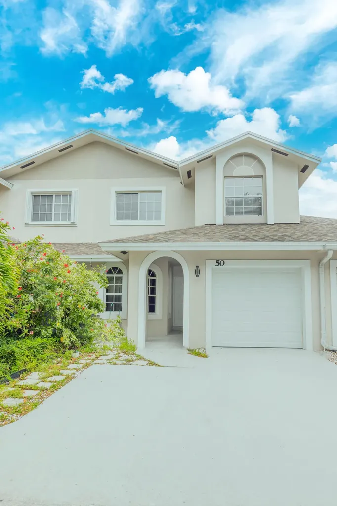 50 Desford Lane Boynton Beach FL 33426