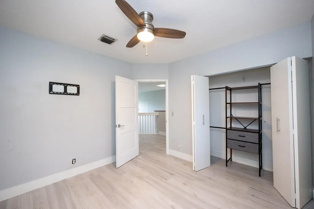 50 Desford Lane Boynton Beach FL 33426