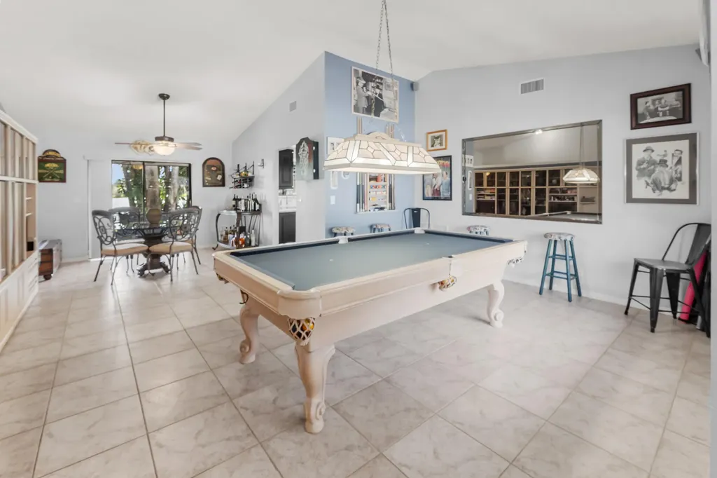 125 Parkwood Drive Royal Palm Beach FL 33411