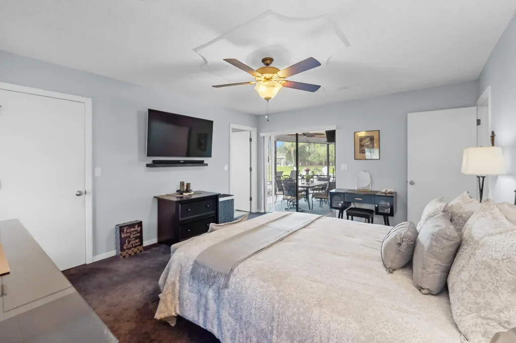 125 Parkwood Drive Royal Palm Beach FL 33411