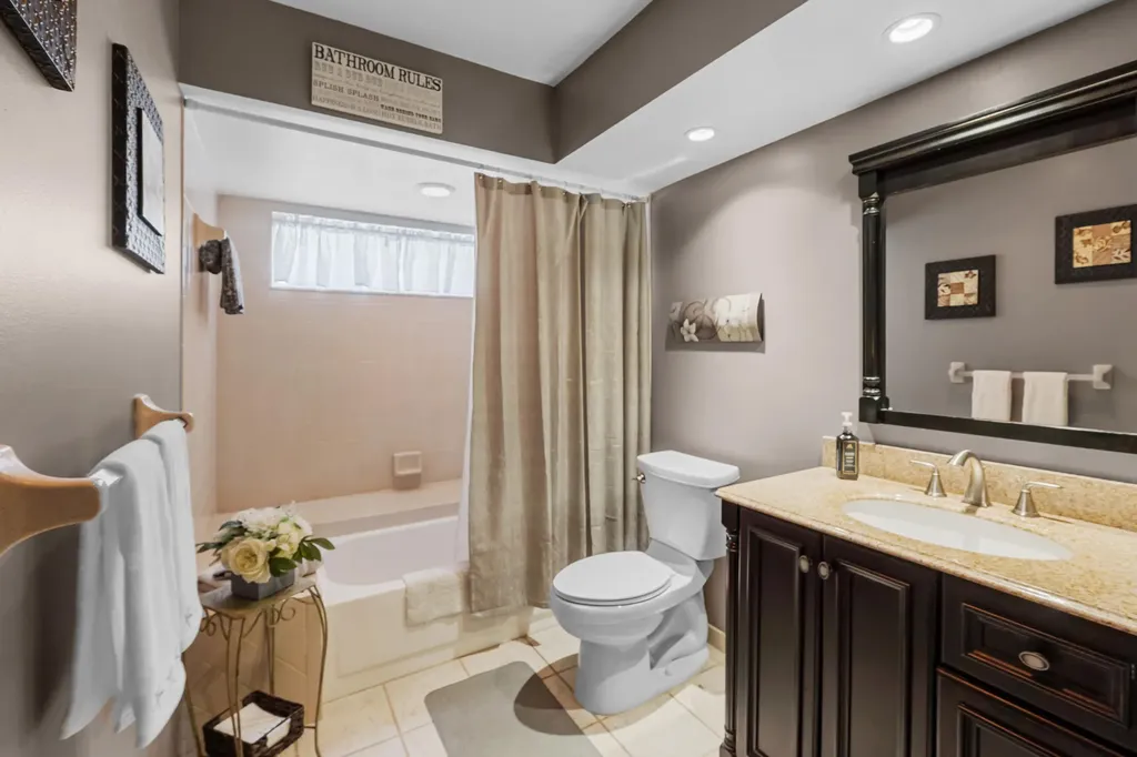 125 Parkwood Drive Royal Palm Beach FL 33411