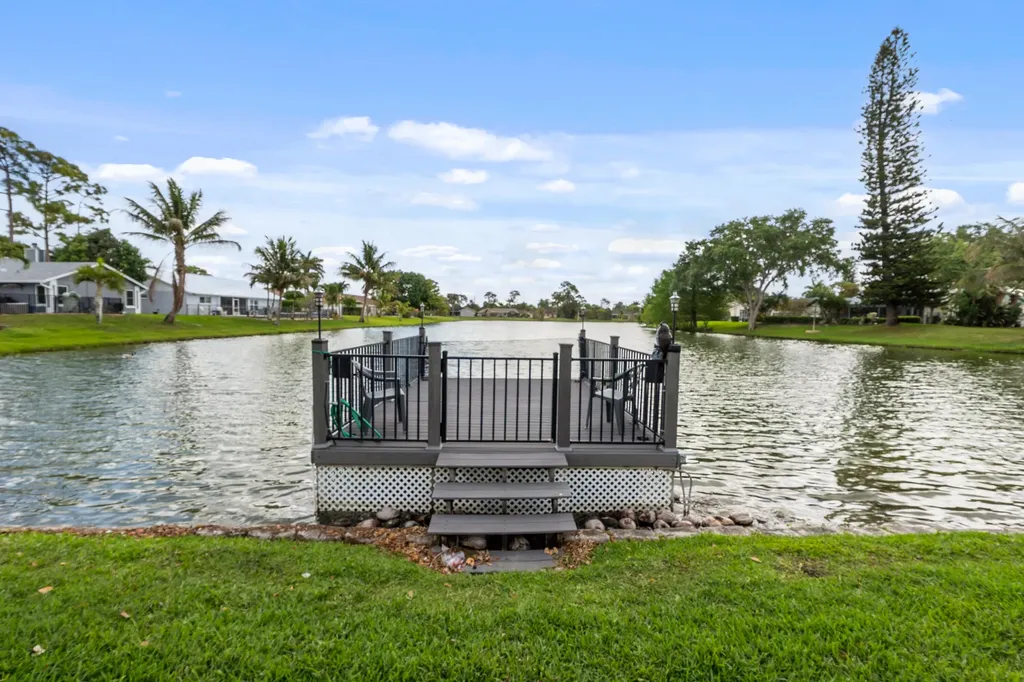 125 Parkwood Drive Royal Palm Beach FL 33411