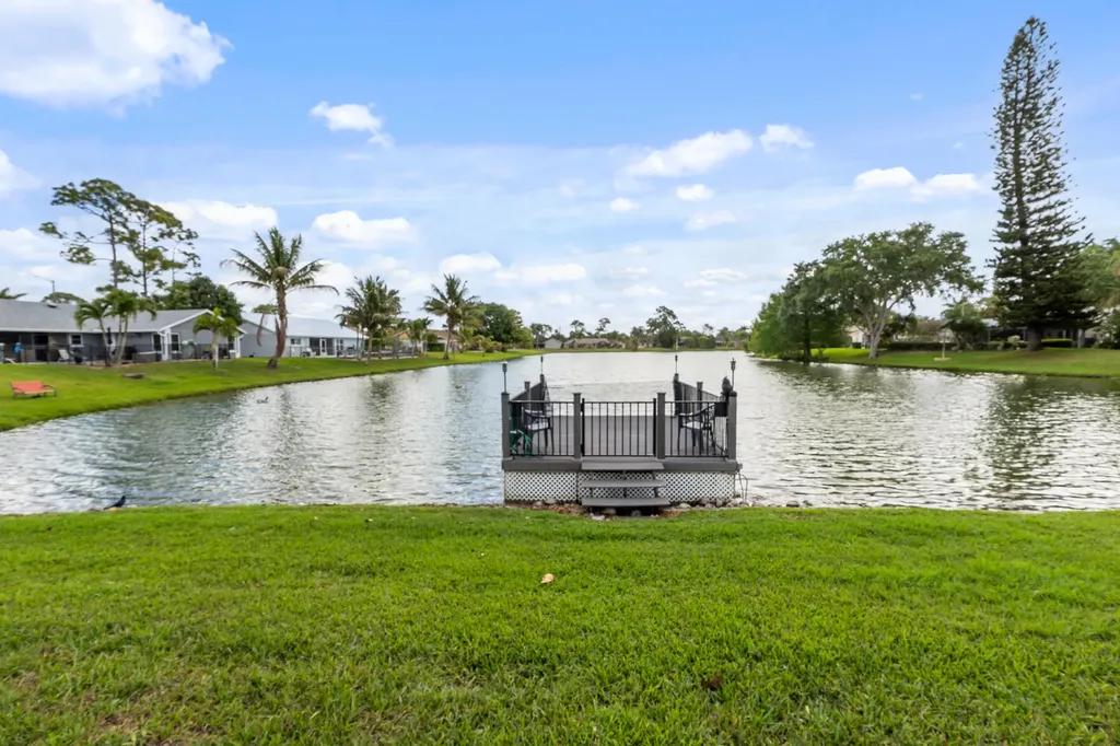 125 Parkwood Drive Royal Palm Beach FL 33411