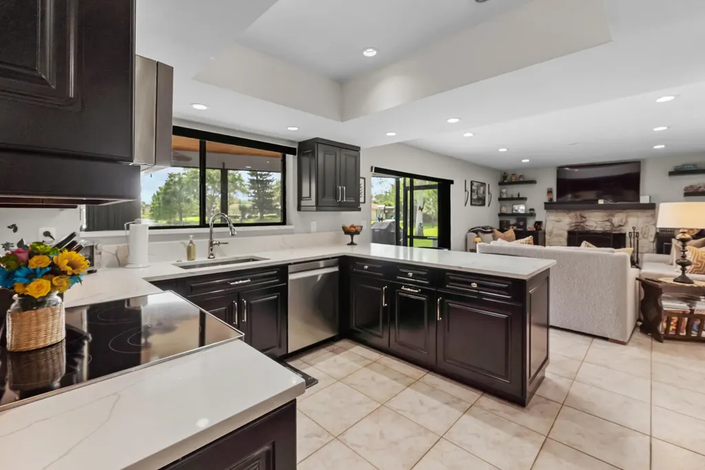 125 Parkwood Drive Royal Palm Beach FL 33411