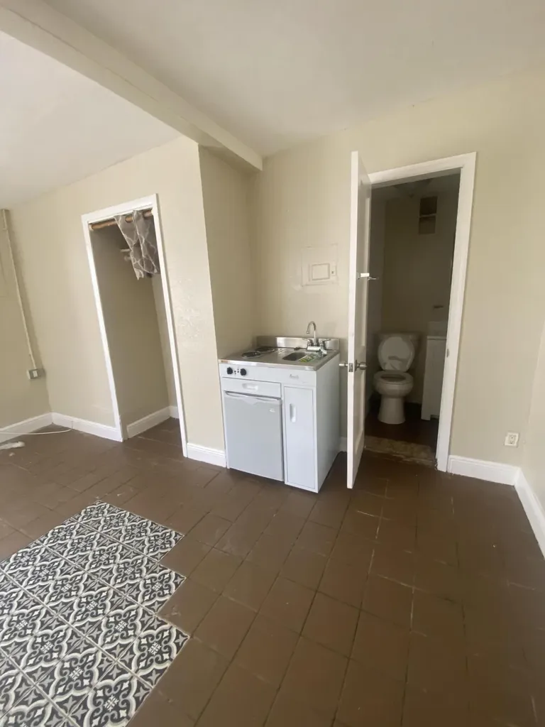 908 NE 17th Terrace Fort Lauderdale FL