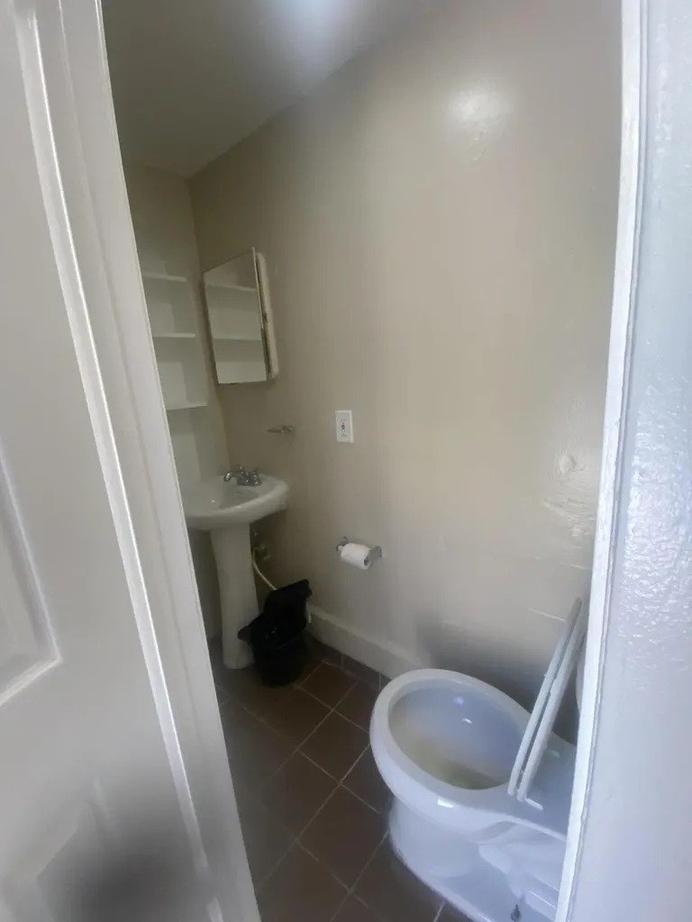 908 NE 17th Terrace Fort Lauderdale FL