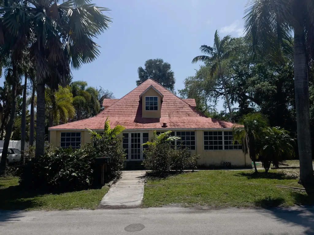 600 SW 9th Street Fort Lauderdale FL