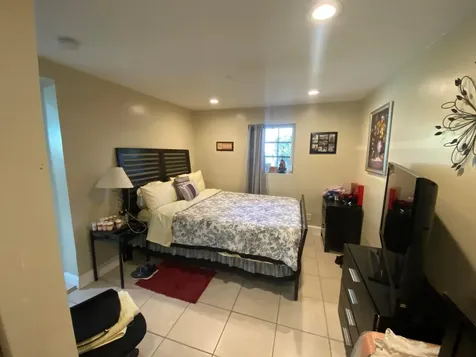 600 SW 9th Street Fort Lauderdale FL