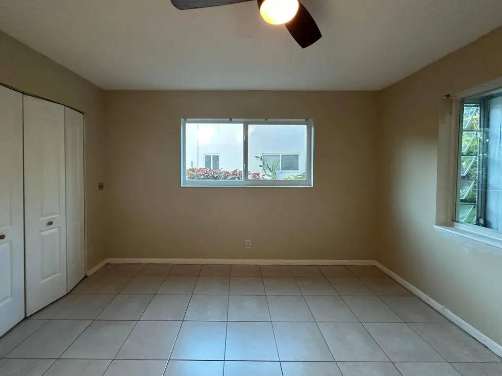378 Durham L Circle Deerfield Beach FL 33442