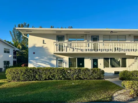 378 Durham L Circle Deerfield Beach FL 33442
