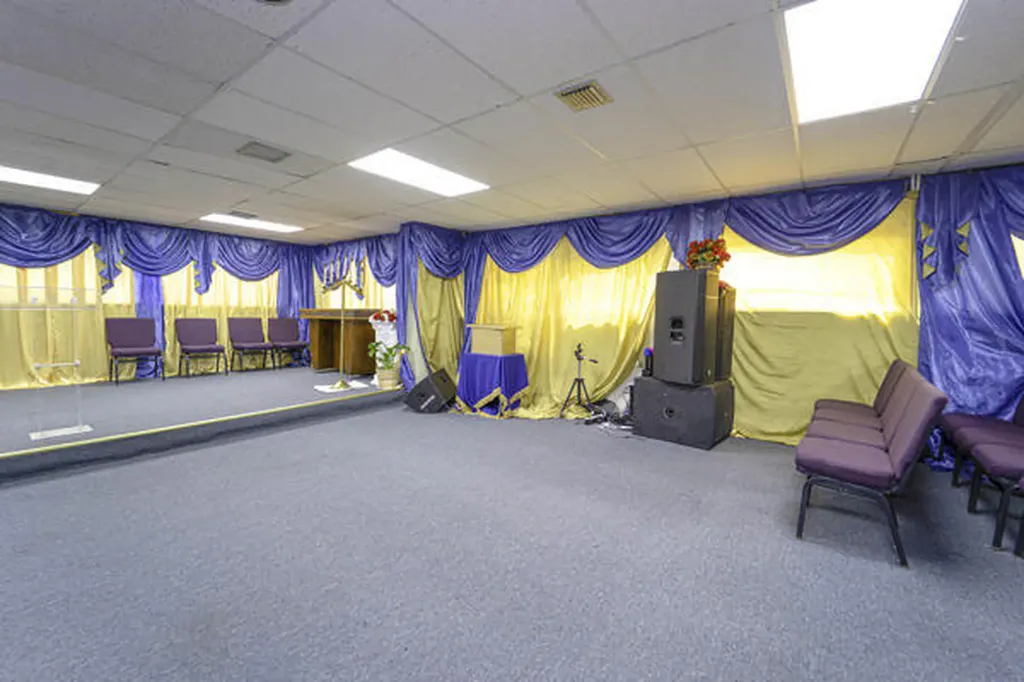 4524 Gun Club Road West Palm Beach FL 33415