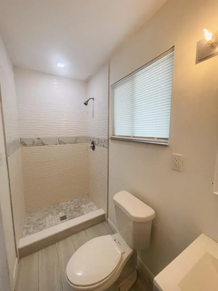 11361 NW 32nd Place Sunrise FL 33323
