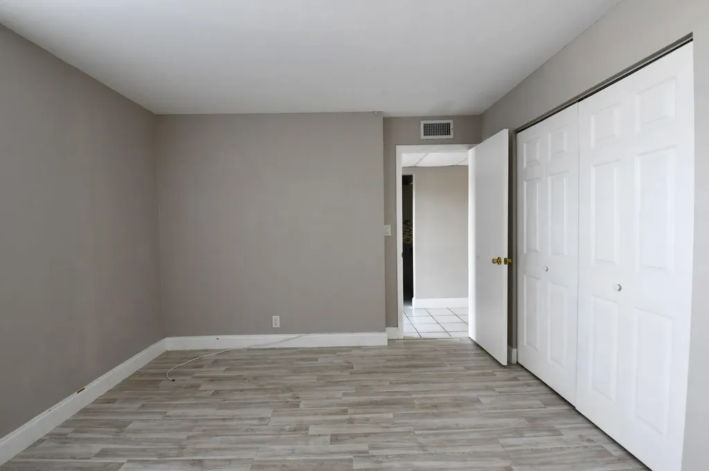 14 Royal Palm Way Boca Raton FL 33432