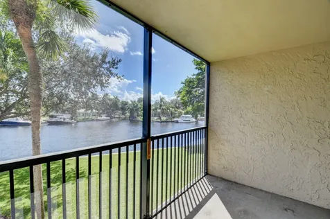14 Royal Palm Way Boca Raton FL 33432