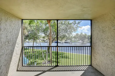14 Royal Palm Way Boca Raton FL 33432