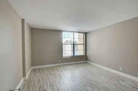 14 Royal Palm Way Boca Raton FL 33432