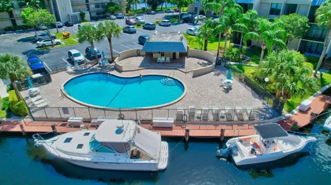 14 Royal Palm Way Boca Raton FL 33432