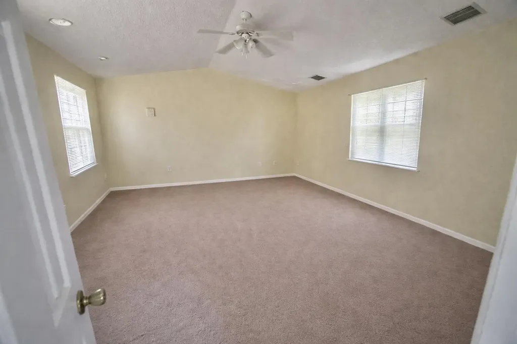 613 N 5th Street Lantana FL 33462