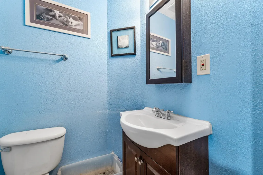 613 N 5th Street Lantana FL 33462