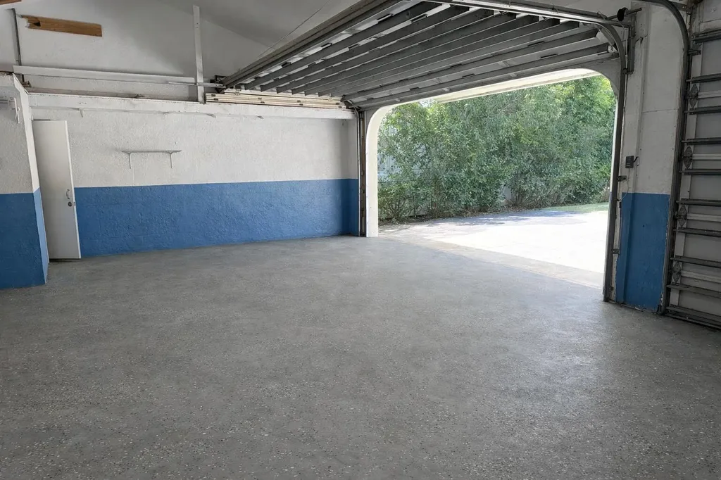 613 N 5th Street Lantana FL 33462