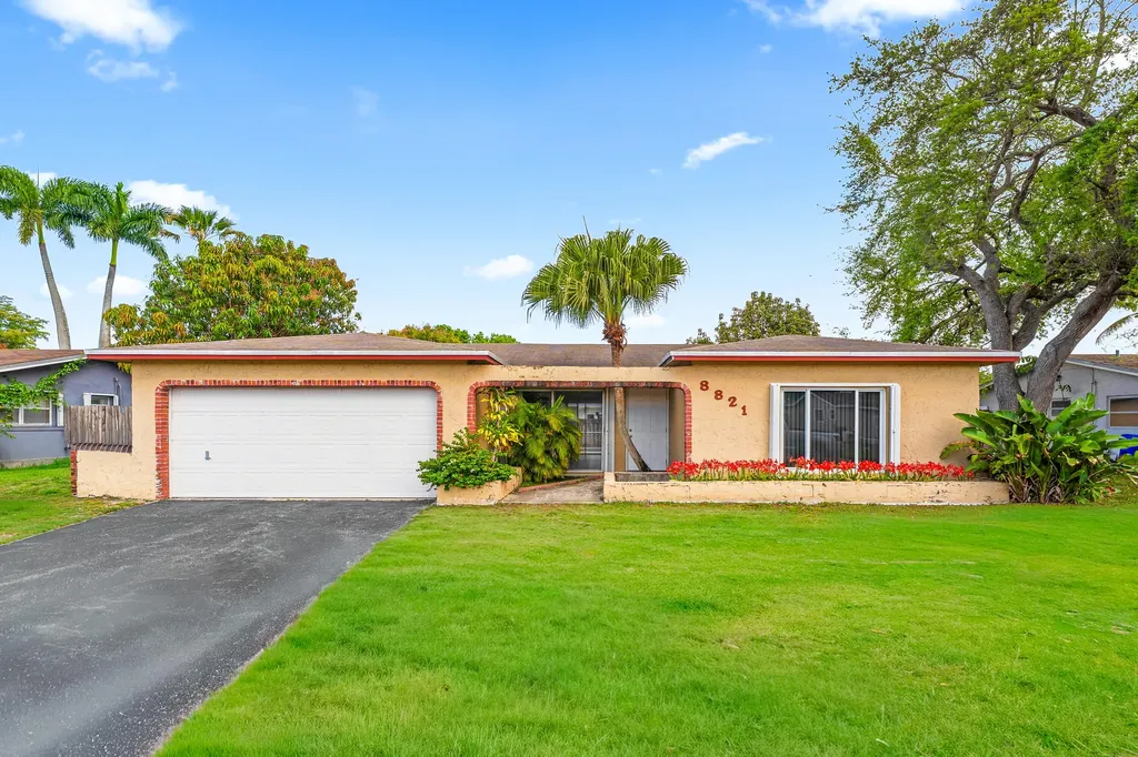 8821 NW 3rd Street Pembroke Pines FL 33024