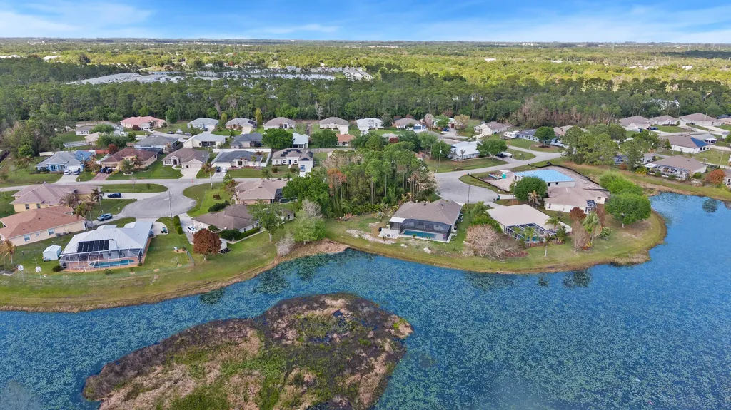 5902 NW Tyrol Court Port St Lucie FL 34983