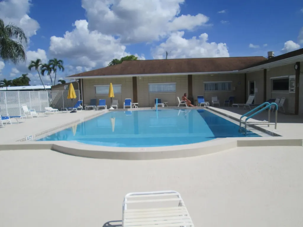 4261 Meadow View Drive Boynton Beach FL 33436
