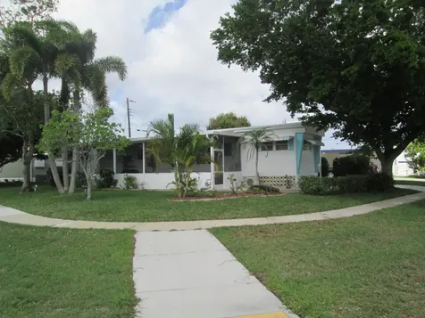 4261 Meadow View Drive Boynton Beach FL 33436