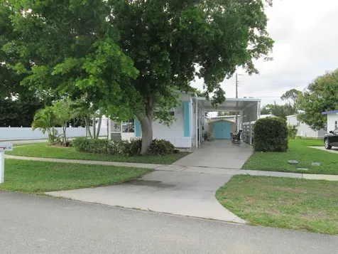 4261 Meadow View Drive Boynton Beach FL 33436