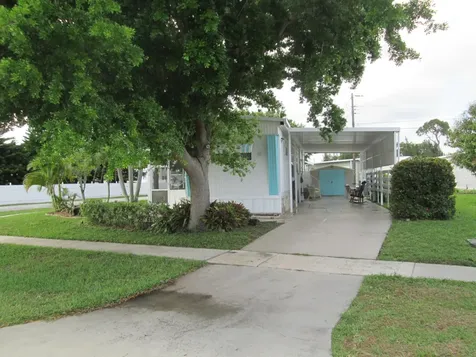 4261 Meadow View Drive Boynton Beach FL 33436