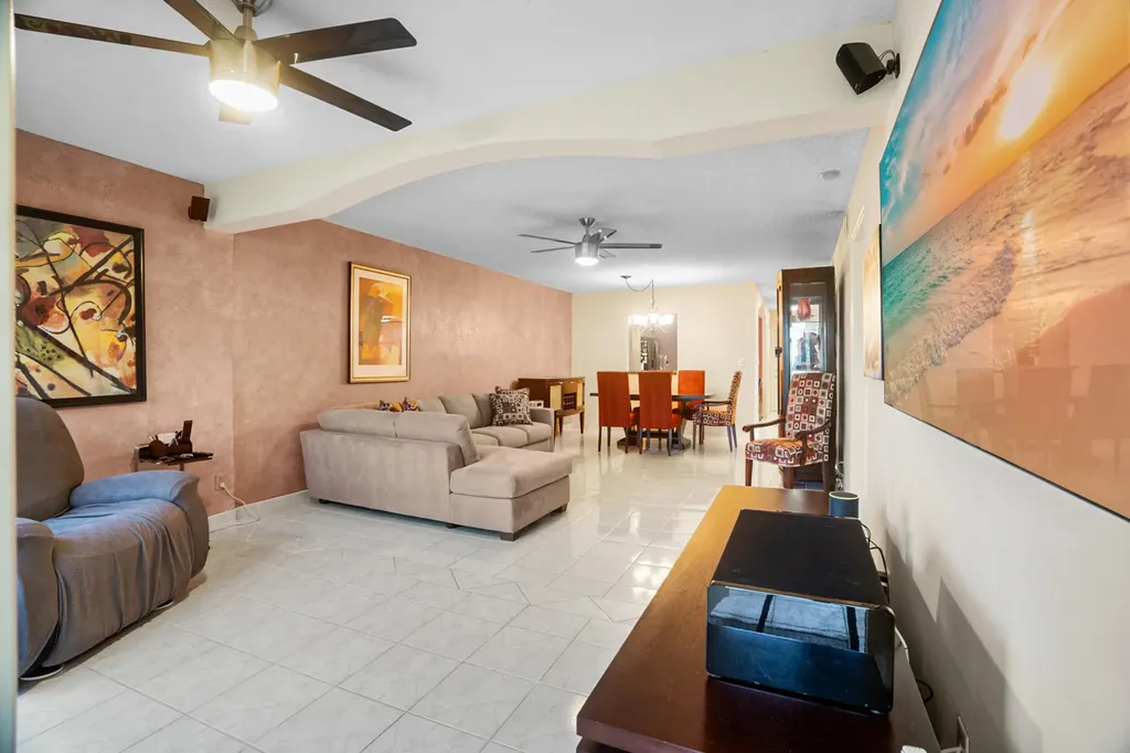 18841 Haywood Terrace Boca Raton FL 33496