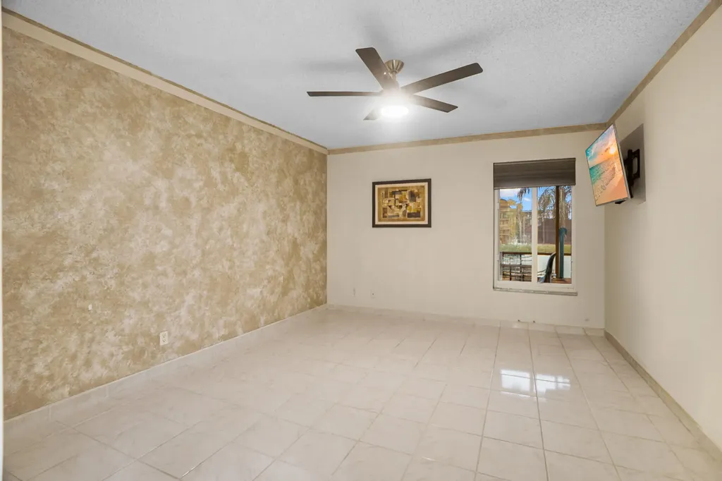 18841 Haywood Terrace Boca Raton FL 33496