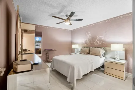 18841 Haywood Terrace Boca Raton FL 33496