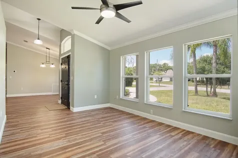5766 NW Jigsaw Lane Port St Lucie FL 34986