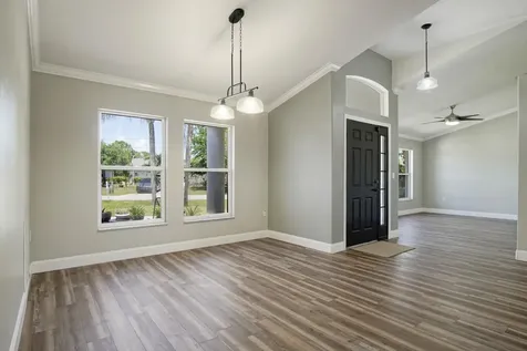 5766 NW Jigsaw Lane Port St Lucie FL 34986