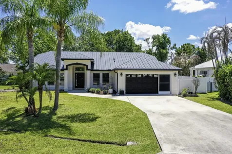 5766 NW Jigsaw Lane Port St Lucie FL 34986