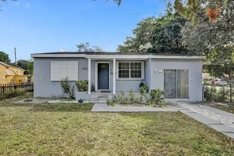 2552 Wiley Street Hollywood FL 33020