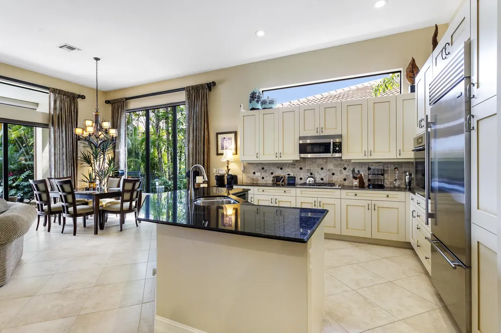 6700 Fox Hollow Drive West Palm Beach FL 33412