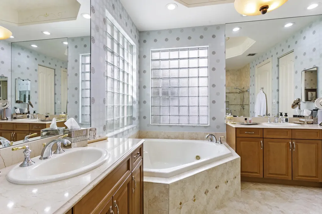 6700 Fox Hollow Drive West Palm Beach FL 33412