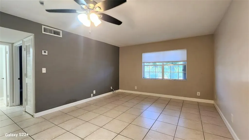 555 SE 8th Street Deerfield Beach FL 33441