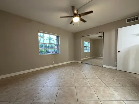 555 SE 8th Street Deerfield Beach FL 33441