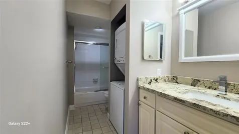 555 SE 8th Street Deerfield Beach FL 33441