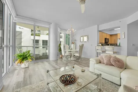 111 SE 8th Avenue Fort Lauderdale FL 33301