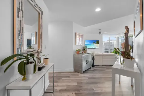 111 SE 8th Avenue Fort Lauderdale FL 33301